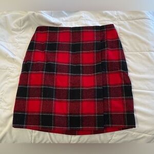 ❤️ 🖤 Talbots Red and Black Checkered Mini Skirt